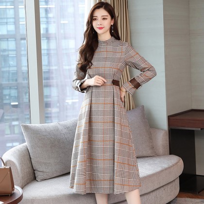 Korean Elegant Long Sleeved Plaid Khaki Midi Dress 3024-11