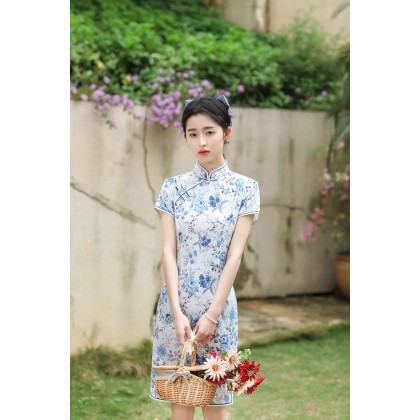 Hangzhou Light Blue Linen Short Qipao 2130-01 Hangzhou Light Blue Linen Short Qipao 2130-01