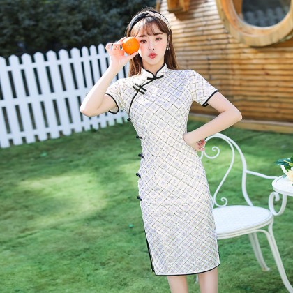 Suzhou Elegant Lace Midi Cheongsam 1202-01 蘇州優雅蕾絲中旗袍 Suzhou Elegant Lace Midi Cheongsam 1202-01 蘇州優雅蕾絲中旗袍