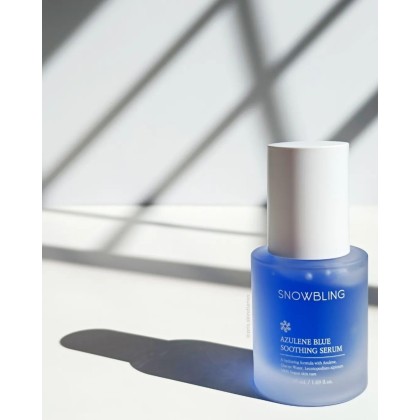SNOWBLING Azulene Blue Soothing Serum 50ml (Expiry: 16/04/26) SNOWBLING Azulene Blue Soothing Serum 50ml (Expiry: 16/04/26)