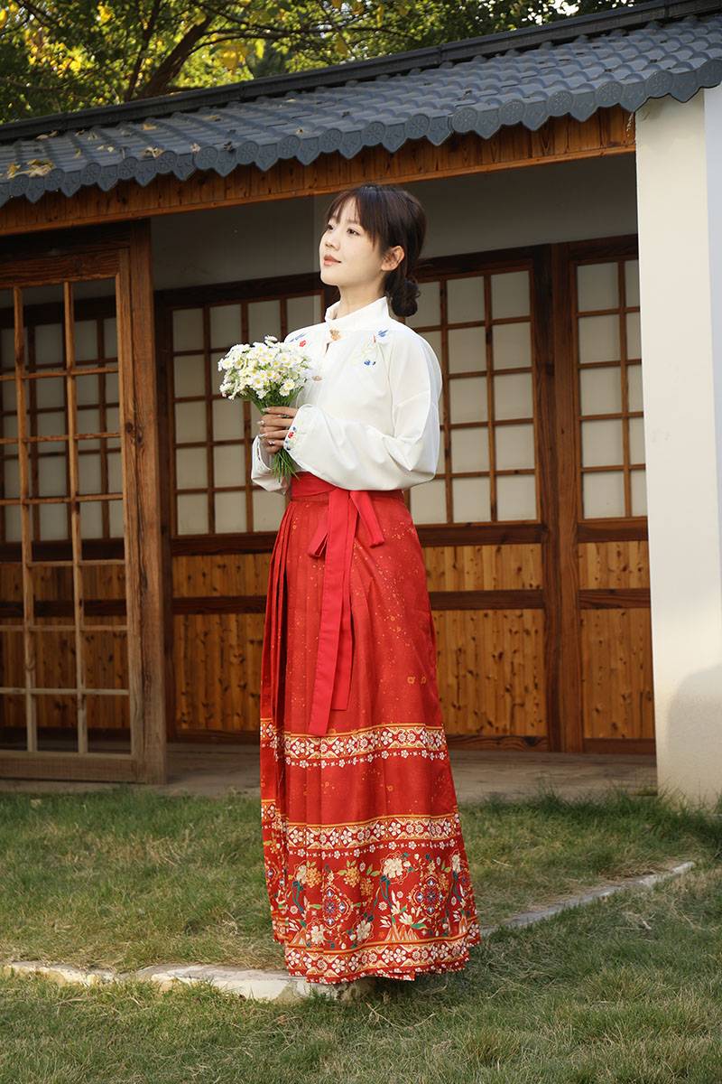 Spring Blossoms Hanfu Red Maxi Skirt Set