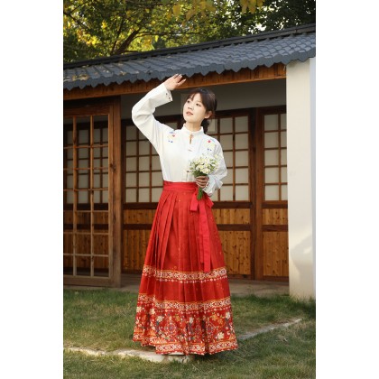 Spring Blossoms Mamianqun Hanfu Red Maxi Skirt 2-PC Set 10001-28 Spring Blossoms Mamianqun Hanfu Red Maxi Skirt 2-PC Set 10001-28