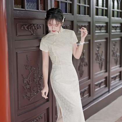 Hangzhou Sweet Lace Light Yellow Midi Cheongsam 1207-42 Hangzhou Sweet Lace Light Yellow Midi Cheongsam 1207-42